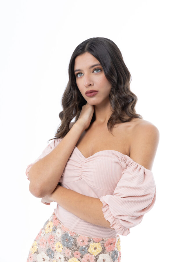 Body Abullonado Rosa con Fruncido y Escote - Imagen 3